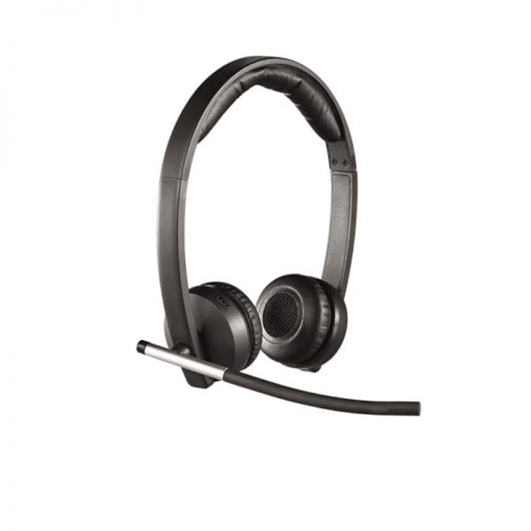 Logitech H820e