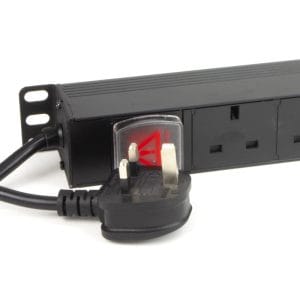DME Prolink - PDU Vertical Mount-Type, 10way 13A UK Sockets 135ø